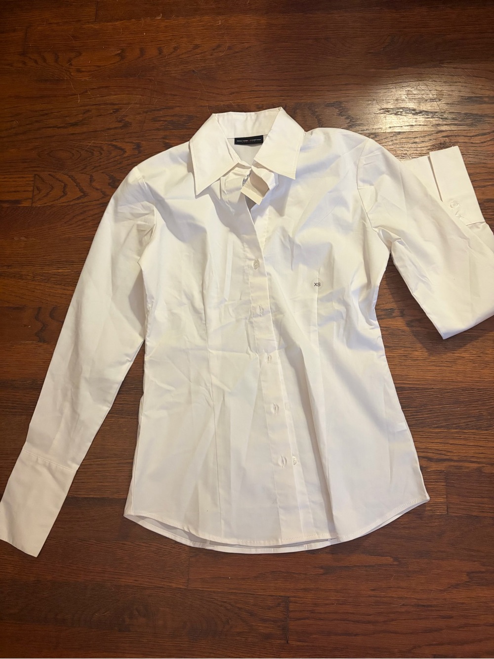New York & Company White Fitted Button-Down Shirt